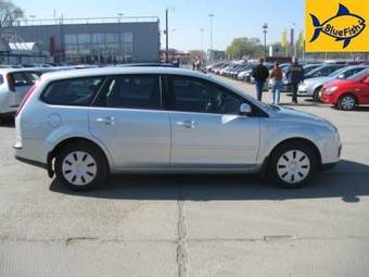 2007 Ford Focus Photos