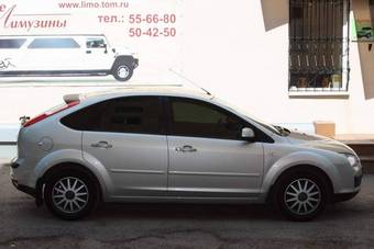 2007 Ford Focus Images