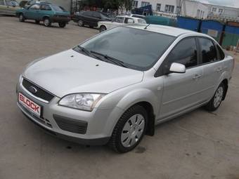 2007 Ford Focus Pictures