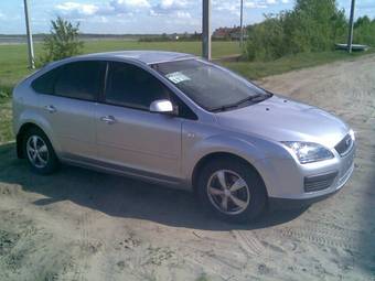 2007 Ford Focus Photos