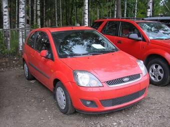 2007 Ford Focus Photos