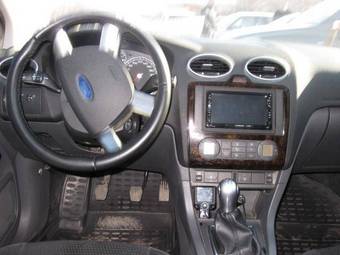 2007 Ford Focus Pictures