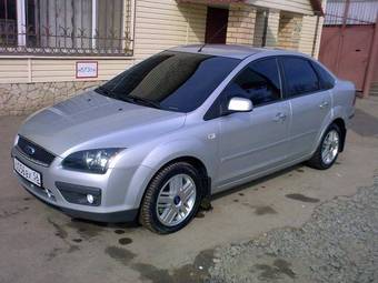 2007 Ford Focus Photos