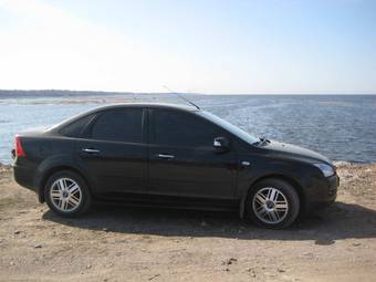 2007 Ford Focus Pictures