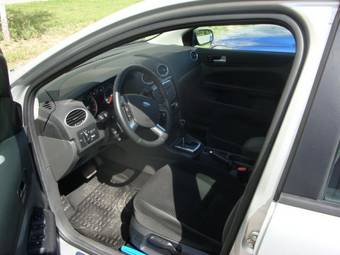 2007 Ford Focus Pictures