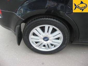 2007 Ford Focus Pictures