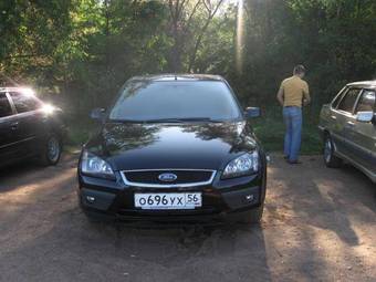 2007 Ford Focus Photos