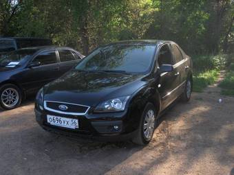 2007 Ford Focus Pictures