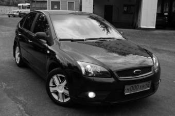 2007 Ford Focus Images
