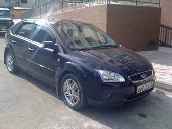 2007 Ford Focus Photos