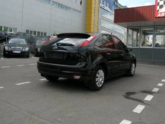 2007 Ford Focus Pictures