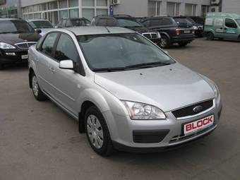 2007 Ford Focus Pics