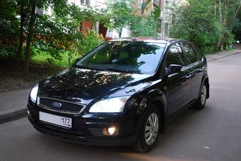 2007 Ford Focus Photos