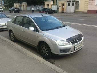 2007 Ford Focus Pictures