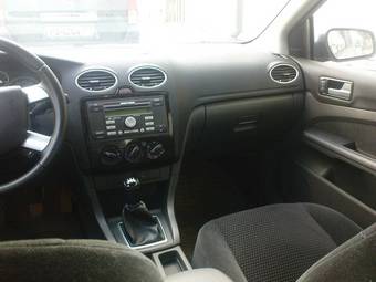 2007 Ford Focus Photos