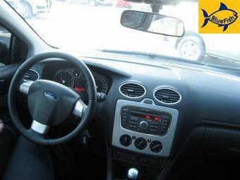 2007 Ford Focus Photos