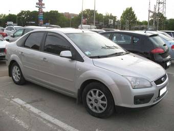 2007 Ford Focus Photos