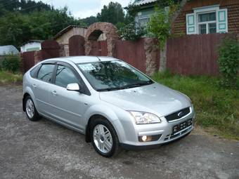 2007 Ford Focus Photos