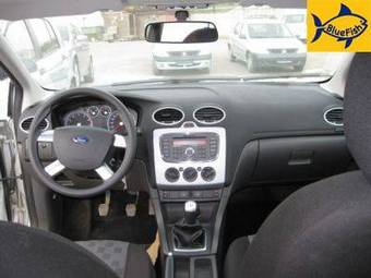 2007 Ford Focus Pictures