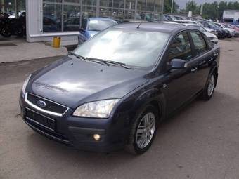 2007 Ford Focus Photos