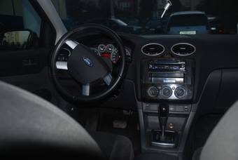 2007 Ford Focus Photos
