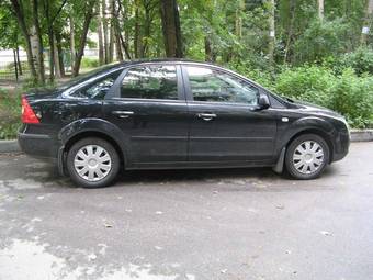 2007 Ford Focus Pictures