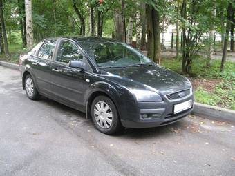 2007 Ford Focus Photos