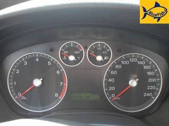 2007 Ford Focus Images