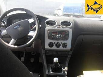 2007 Ford Focus Images