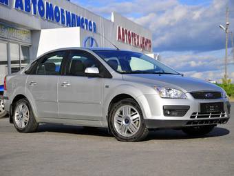 2007 Ford Focus Photos