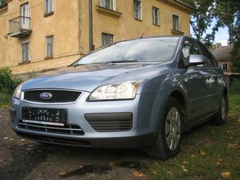 2007 Ford Focus Photos