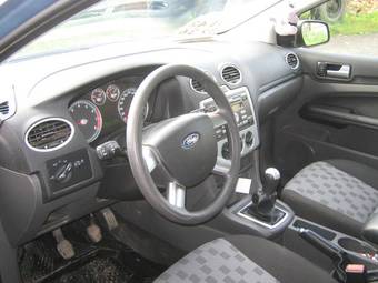 2007 Ford Focus Photos