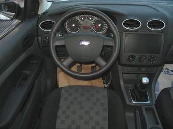 2007 Ford Focus Pictures