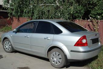 2007 Ford Focus Pictures
