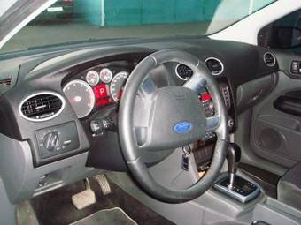2007 Ford Focus Photos
