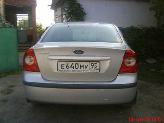 2007 Ford Focus Photos