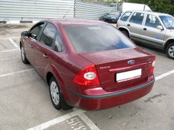 2007 Ford Focus Photos