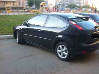 2007 Ford Focus Wallpapers