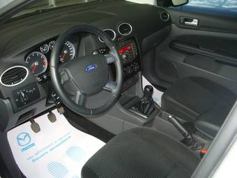 2007 Ford Focus Photos