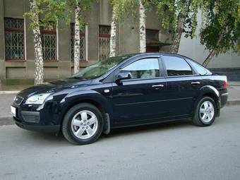 2007 Ford Focus Pictures