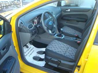 2008 Ford Focus Photos