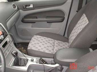 2008 Ford Focus Photos