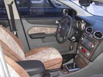 2008 Ford Focus Pictures
