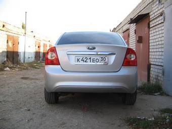 2008 Ford Focus Pictures