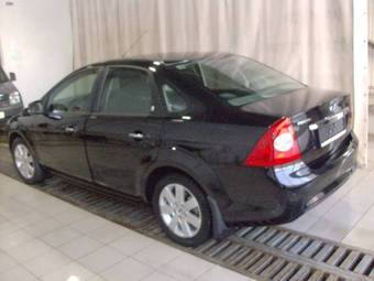2008 Ford Focus Pictures