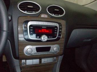 2008 Ford Focus Pictures