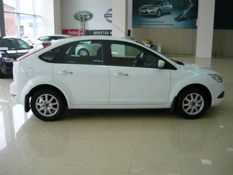 2008 Ford Focus Photos