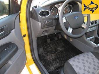 2008 Ford Focus Pictures