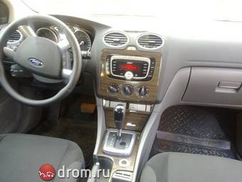 2008 Ford Focus Pictures