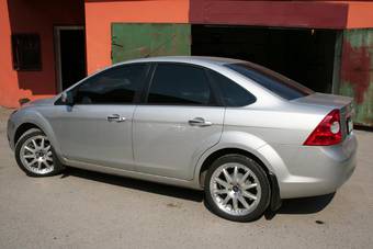 2008 Ford Focus Pictures